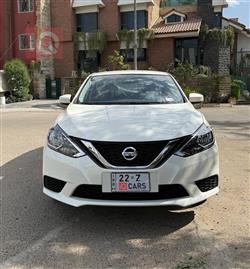 نيسان سيلفي